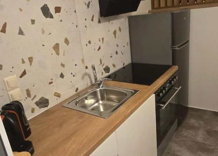 Santa Marina & Apartment Douneika (Amaliada)